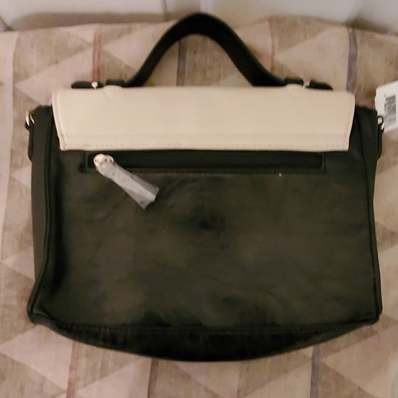 Call it spring Handbag - Picture 5 of 8